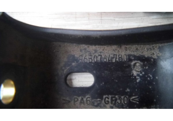 Паливна рампа Peugeot, Citroen 1.6 16V, 9650764780